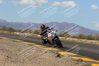 media/Oct-08-2022-SoCal Trackdays (Sat) [[1fc3beec89]]/Turn 7 Inside (145pm)/